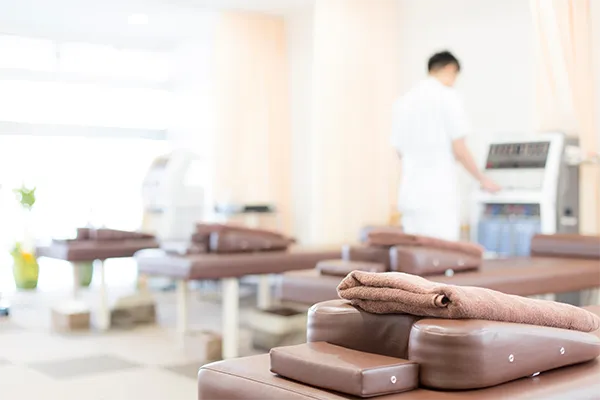 整骨院やサロンなど健康事業を展開